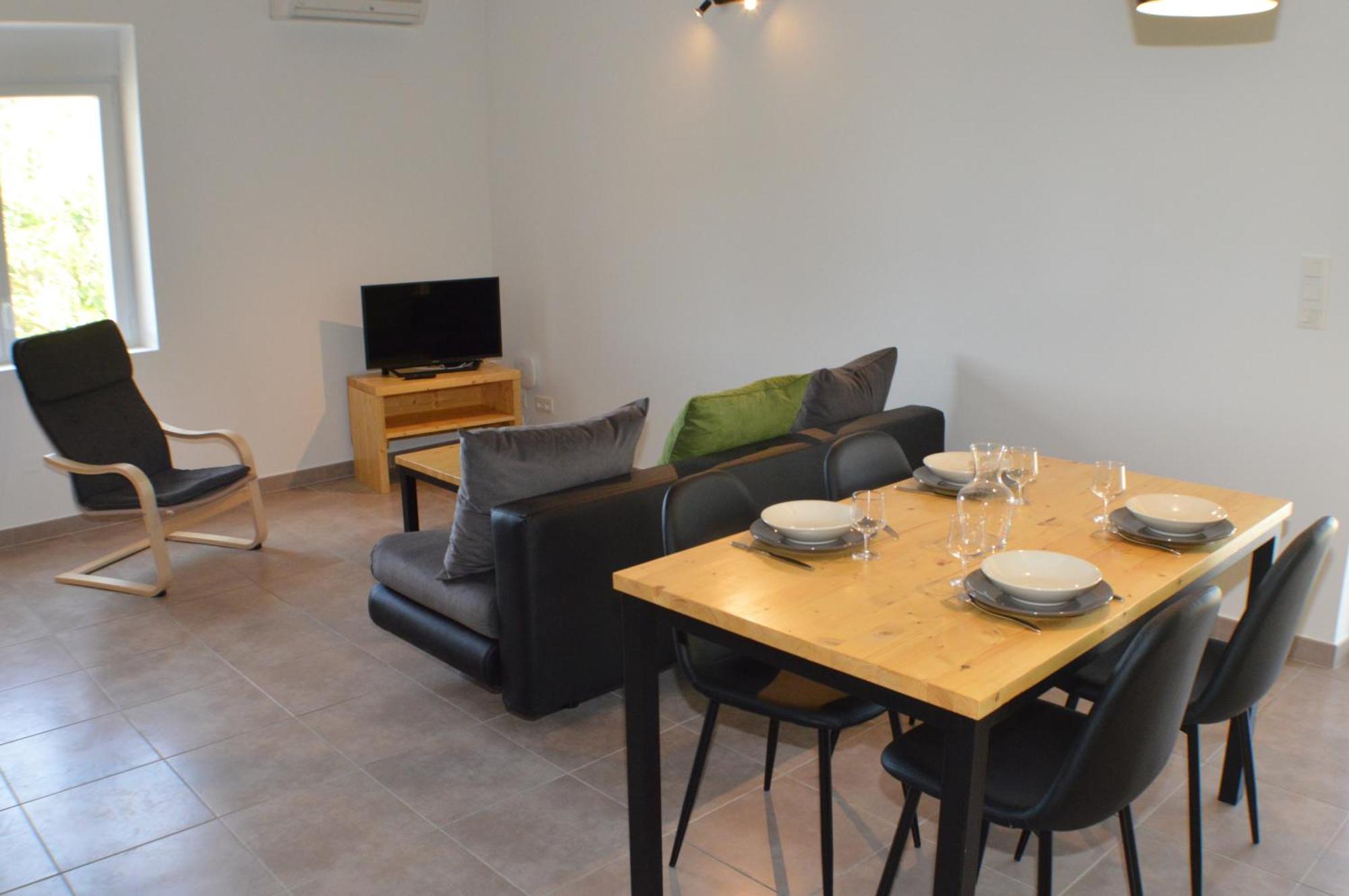 Le Clos Des Taulelles Gite Le Figuier Saint-Privat-de-Champclos Bagian luar foto